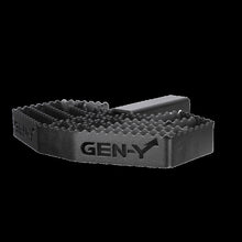 Load image into Gallery viewer, Gen-Y 2in Shank Heavy-Duty 500lb Capacity Serrated Hitch Step