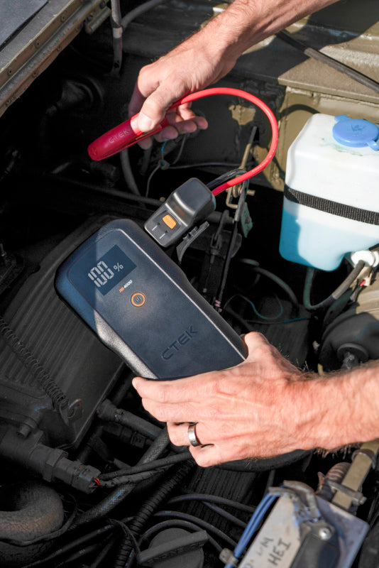 CTEK Battery Booster w/Flashlight - 4000A Peak Current RB 4000 - 12V
