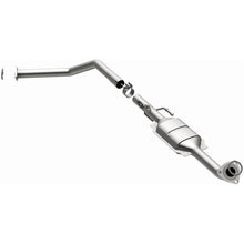 Load image into Gallery viewer, MagnaFlow Direct Fit Catalytic Converter 01-04 Toyota Sequoia 4.7L D/S