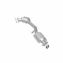 Load image into Gallery viewer, MagnaFlow DF Cat Conv 99-05 Subaru Forester/96-97 &amp; 99-05 Impreza/01-03 Legacy/00-05 Outback Frt/Rr