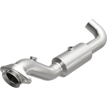 Load image into Gallery viewer, MagnaFlow Direct Fit Catalytic Converter 2015-2017 F-150 V6 2.7 OEM Underbody