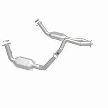 Load image into Gallery viewer, MagnaFlow DF Cat. Conv 02-06 Cadillac Truck. 8 5.3L Dual Conv. Y-Pipe Assy 2wd/Chevy Truck 99-07
