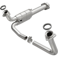 Load image into Gallery viewer, MagnaFlow Direct Fit Catalytic Converter GM 1500/2500/Suburban 5.0L
