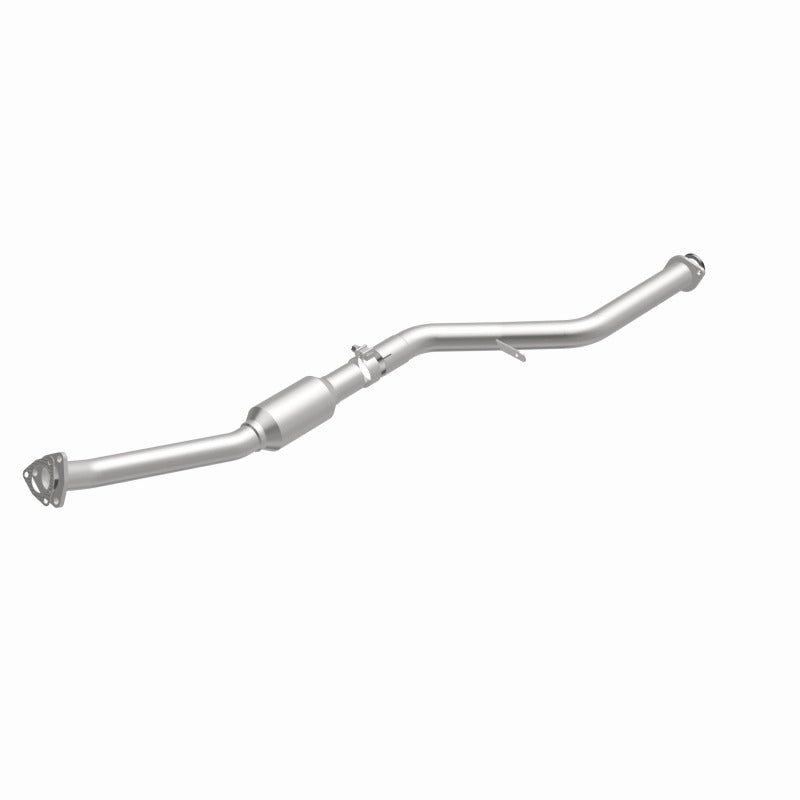MagnaFlow Direct Fit Catalytic Converter 2014-2015 Forester H4 2.5 OEM Underbody