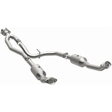 Load image into Gallery viewer, MagnaFlow 20-21 Ford Transit-150 Single Underbody V6 3.5L RWD Direct-Fit Catalytic Converter