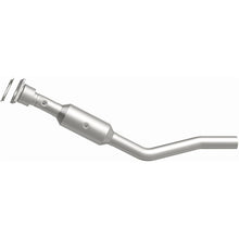 Load image into Gallery viewer, MagnaFlow Direct Fit Catalytic Converter CALIBER- 07-09 2.4L OEM