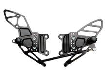 Load image into Gallery viewer, Vortex Racing 07-08 Kawasaki ZX600 Ninja ZX-6R,05-06 ZX600 Ninja ZX-6RR Adjustable Rearsets- Black