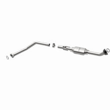 Load image into Gallery viewer, MagnaFlow Direct Fit Catalytic Converter 01-04 Toyota Sequoia 4.7L D/S