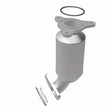 Load image into Gallery viewer, MagnaFlow 14-15 Impala 2.5 Underbody Direct Fit Converter