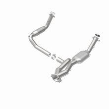 Load image into Gallery viewer, MagnaFlow DF Cat. Conv 02-06 Cadillac Truck. 8 5.3L Dual Conv. Y-Pipe Assy 2wd/Chevy Truck 99-07