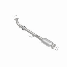 Load image into Gallery viewer, MagnaFlow Direct Fit Catalytic Converter 10-11 Toyota Camry 2.5L