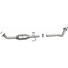 Load image into Gallery viewer, MagnaFlow Direct Fit Catalytic Converter 01-04 Toyota Sequoia 4.7L D/S