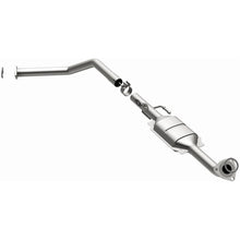 Load image into Gallery viewer, MagnaFlow Direct Fit Catalytic Converter 01-04 Toyota Sequoia 4.7L D/S