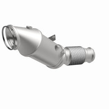 Load image into Gallery viewer, MagnaFlow 18-22 BMW 530e OEM Grade Federal / EPA Compliant Direct-Fit Catalytic Converter