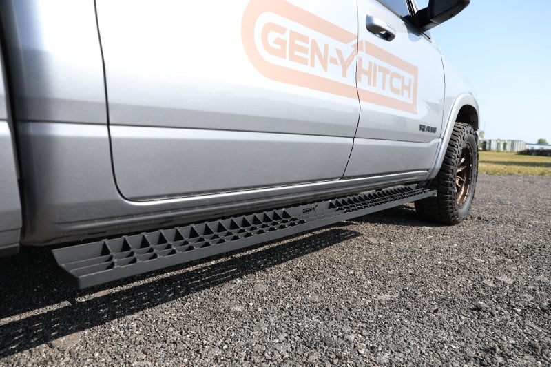 Gen-Y 20-25 GM 2500/3500 Standard Cab Running Boards