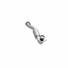Load image into Gallery viewer, MagnaFlow Direct Fit Catalytic Converter 2009-2012 Highlander 2.7 L Underbody