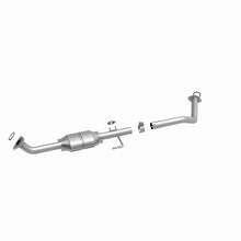 Load image into Gallery viewer, MagnaFlow Direct Fit Catalytic Converter 01-04 Toyota Sequoia 4.7L D/S