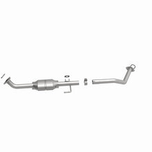 Load image into Gallery viewer, MagnaFlow Direct Fit Catalytic Converter 01-04 Toyota Sequoia 4.7L D/S