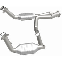 Load image into Gallery viewer, MagnaFlow DF Cat. Conv 02-06 Cadillac Truck. 8 5.3L Dual Conv. Y-Pipe Assy 2wd/Chevy Truck 99-07