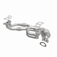 Load image into Gallery viewer, MagnaFlow Direct Fit Catalytic Converter 06-10 Subaru Forester