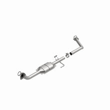Load image into Gallery viewer, MagnaFlow Direct Fit Catalytic Converter 01-04 Toyota Sequoia 4.7L D/S